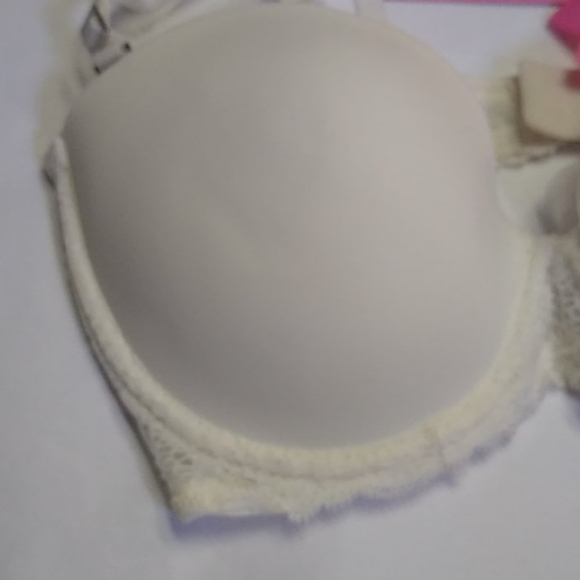 Push-Up Strapless Convertible Bra, Empire White, 36C - Picture 4 of 15